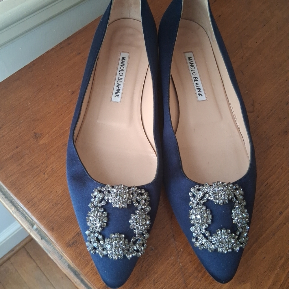 Manolo Blahnik Women Scorpion  Flats Sz US10 EU39. 5 Blue Crystal Satin Toe